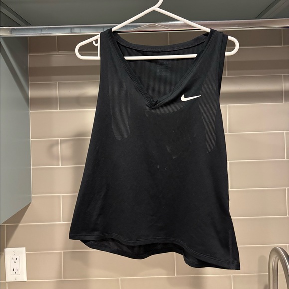 Nike women’s Running Tank Top Dri Fit Slim Fit Size M - Picture 1 of 5